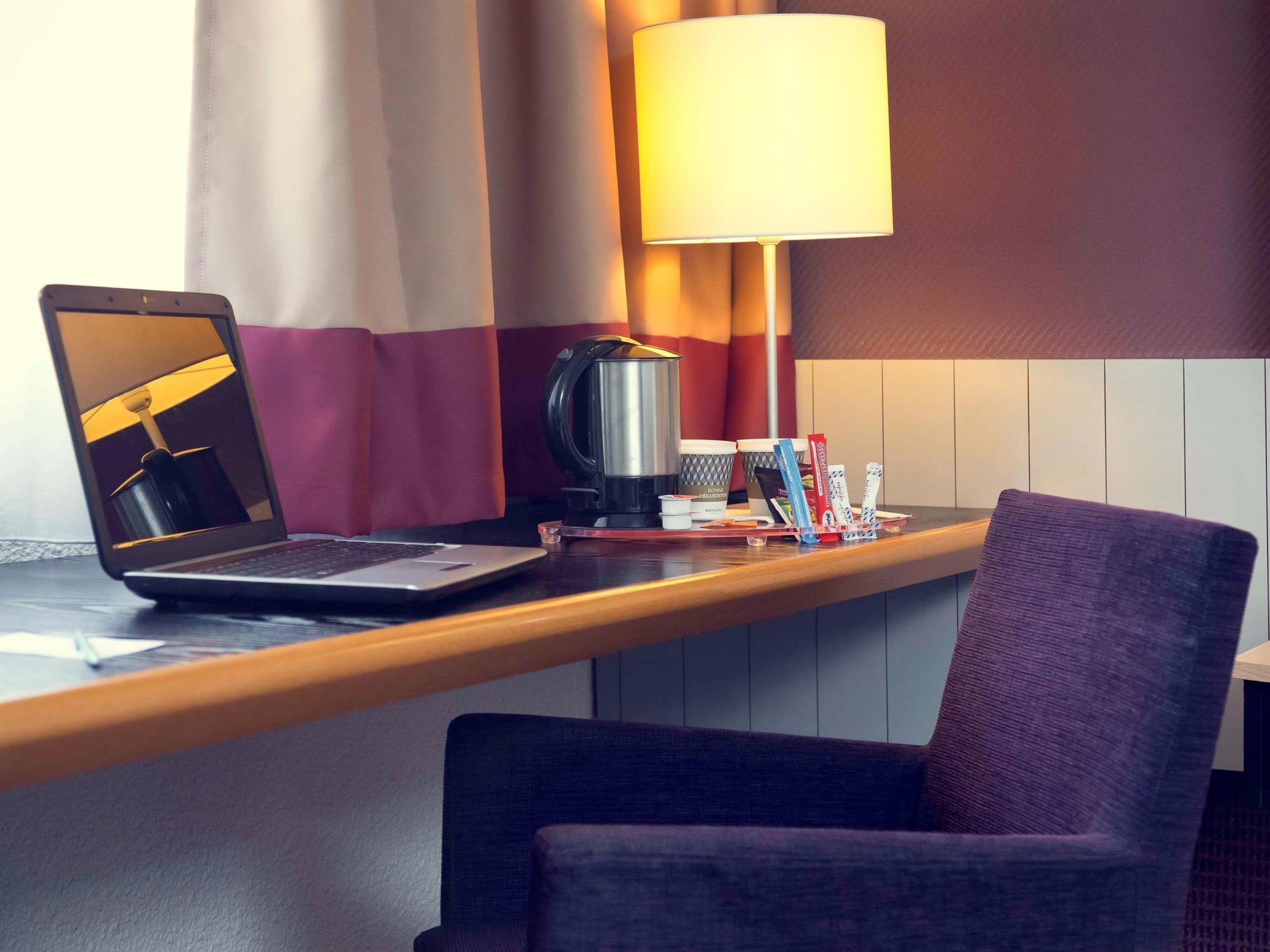 Mercure Strasbourg Aeroport Ostwald Buitenkant foto