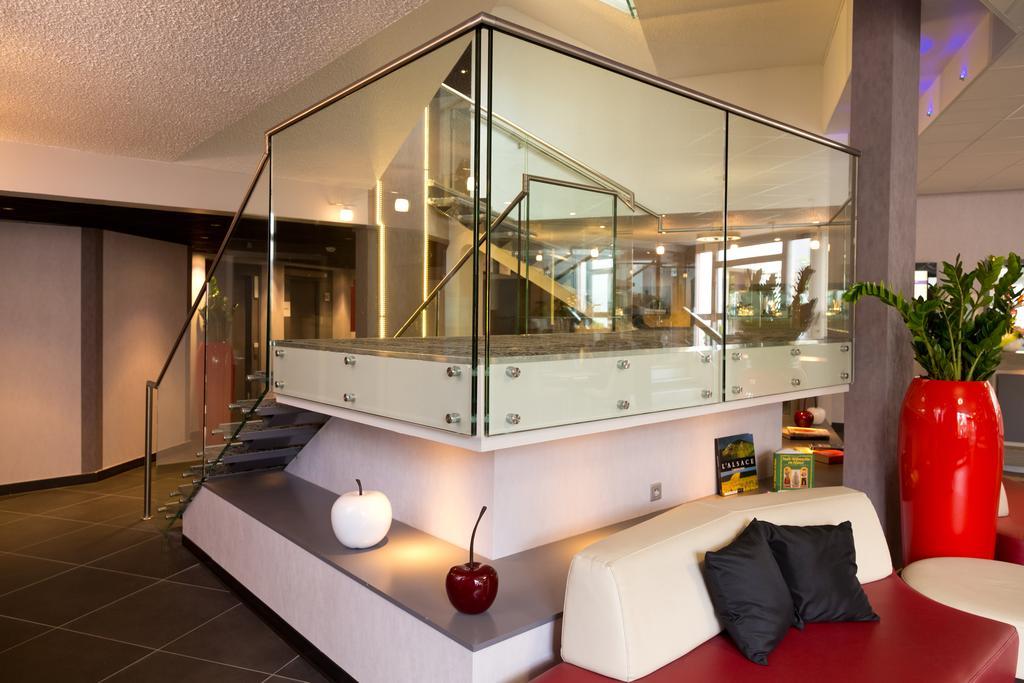 Mercure Strasbourg Aeroport Ostwald Buitenkant foto