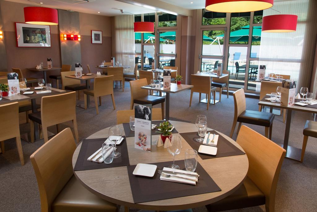 Mercure Strasbourg Aeroport Ostwald Buitenkant foto