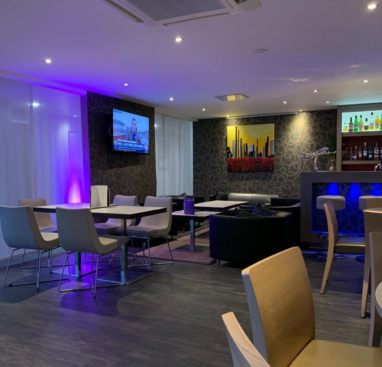 Mercure Strasbourg Aeroport Ostwald Buitenkant foto